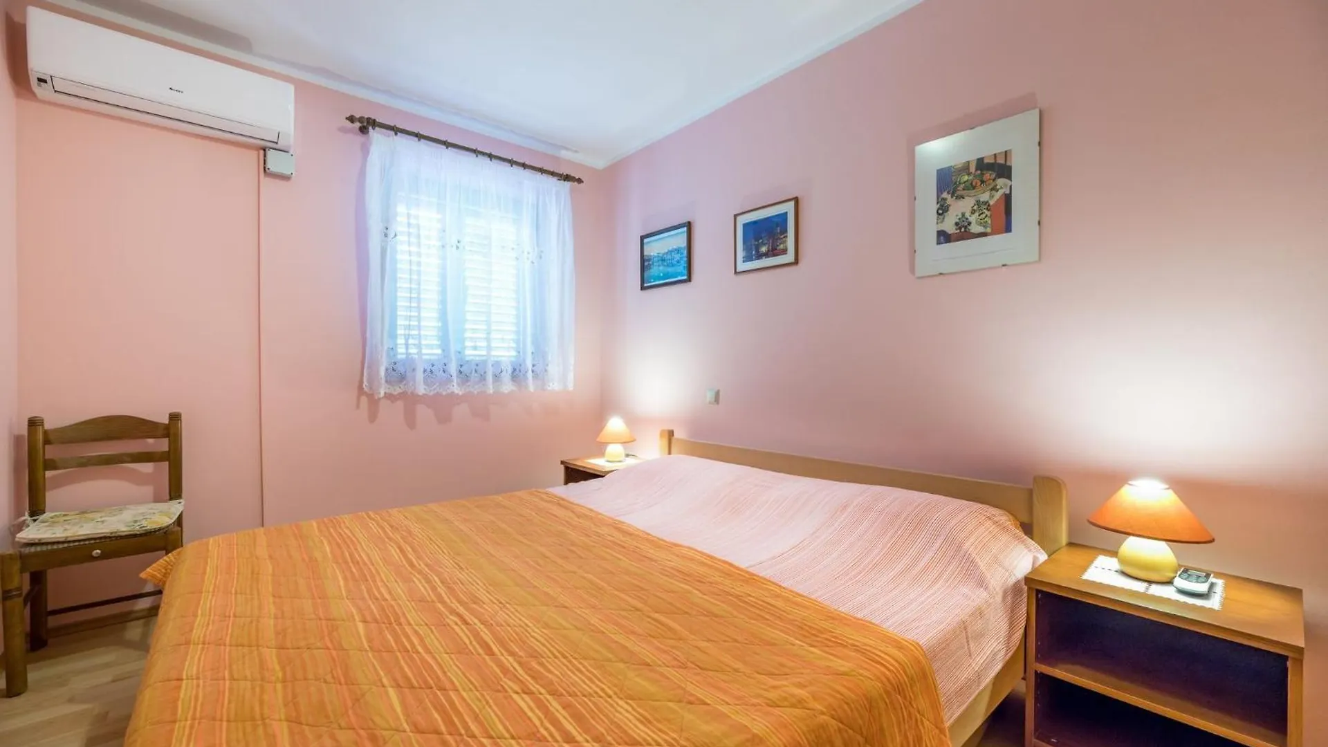 Marina Apartment Baska